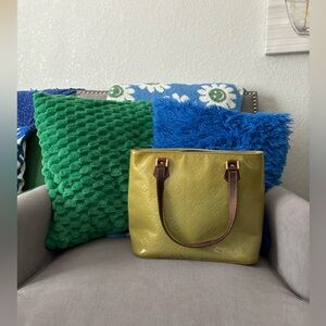 Beautiful Louis Vuitton handbag.